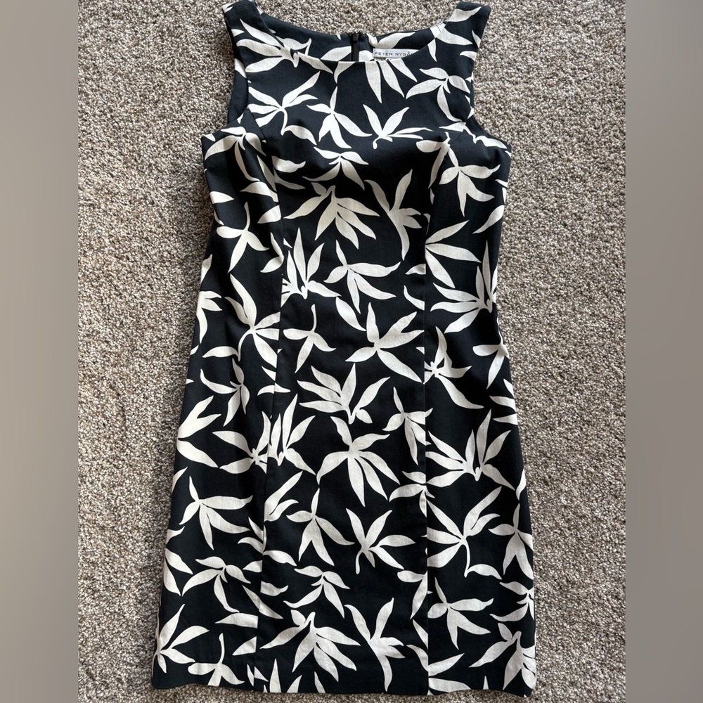 Peter Nygard Black and White Leaf Pattern Mini Dress